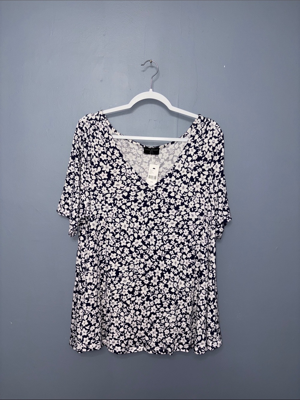 Lane Bryant • White Floral Blouse (NWT)